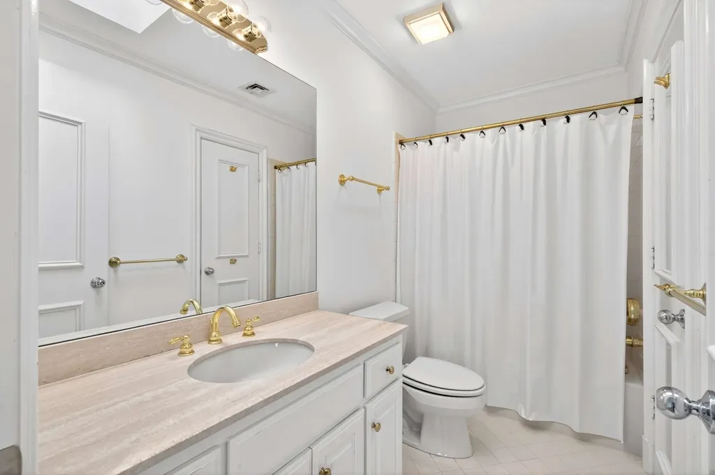 101 Abbottsford Nashville TN 37215