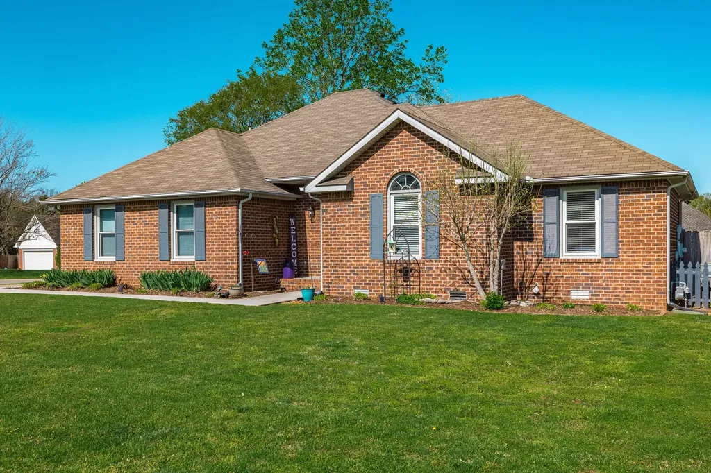 2403 English Hill Drive Murfreesboro TN 37130