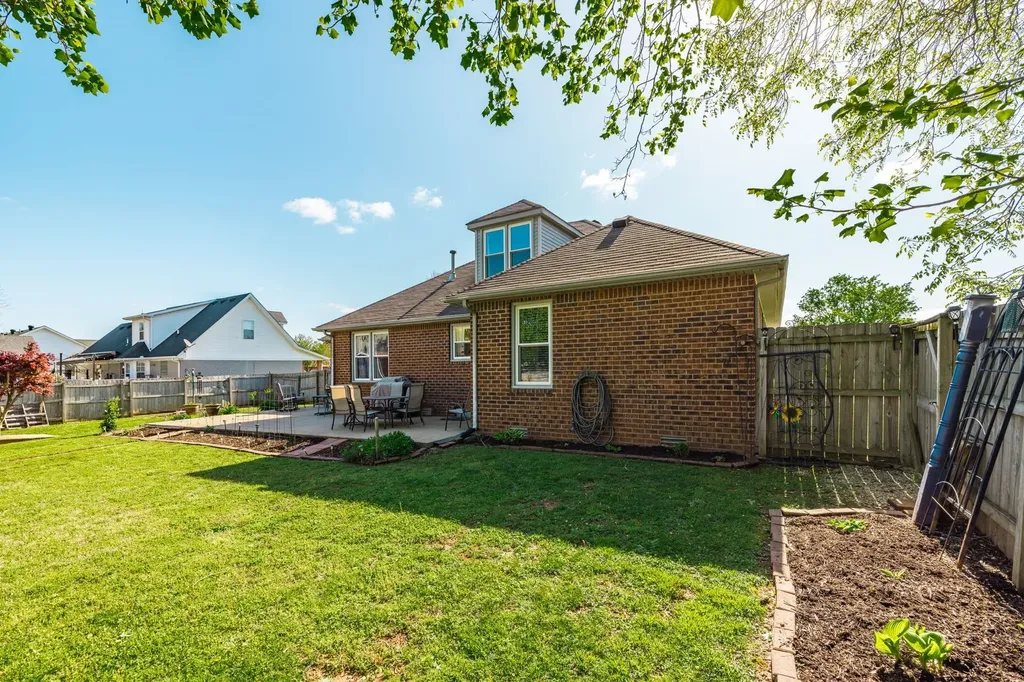 2403 English Hill Drive Murfreesboro TN 37130