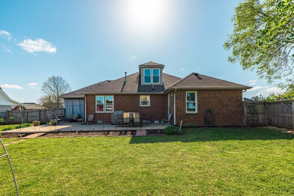 2403 English Hill Drive Murfreesboro TN 37130