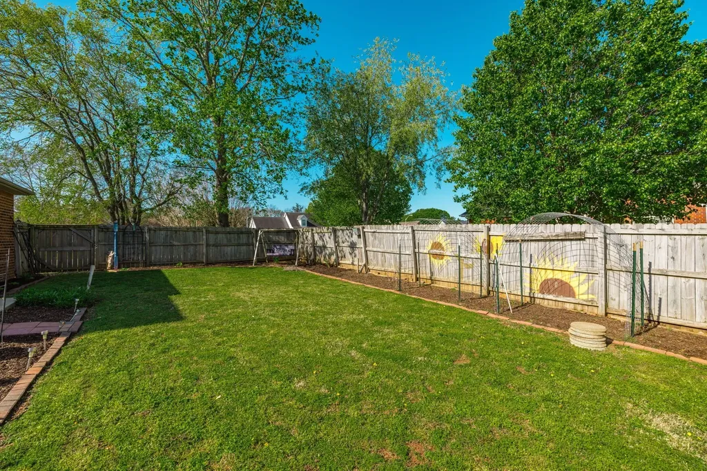 2403 English Hill Drive Murfreesboro TN 37130