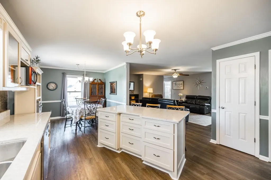 2403 English Hill Drive Murfreesboro TN 37130