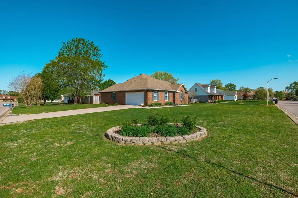 2403 English Hill Drive Murfreesboro TN 37130