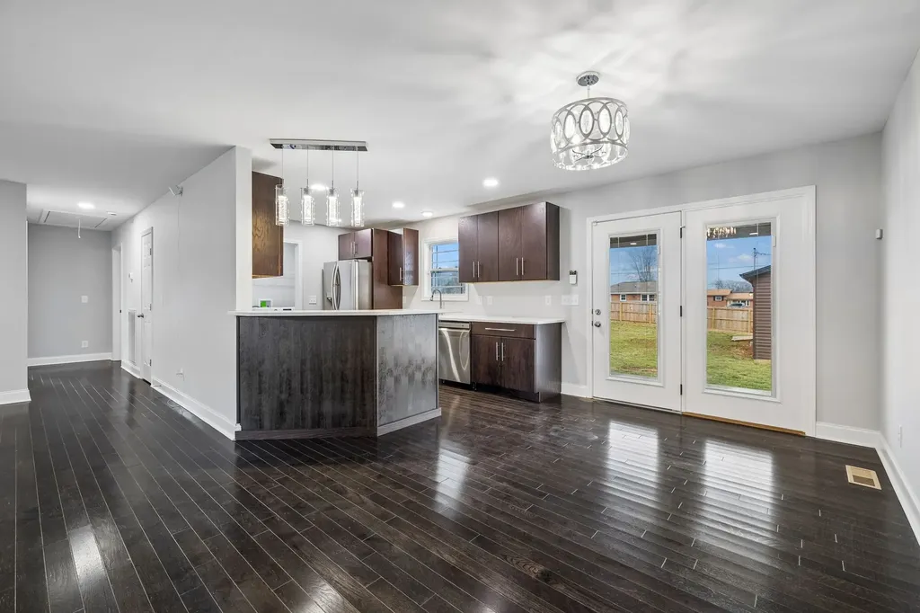106 Norris Drive Clarksville TN 37042