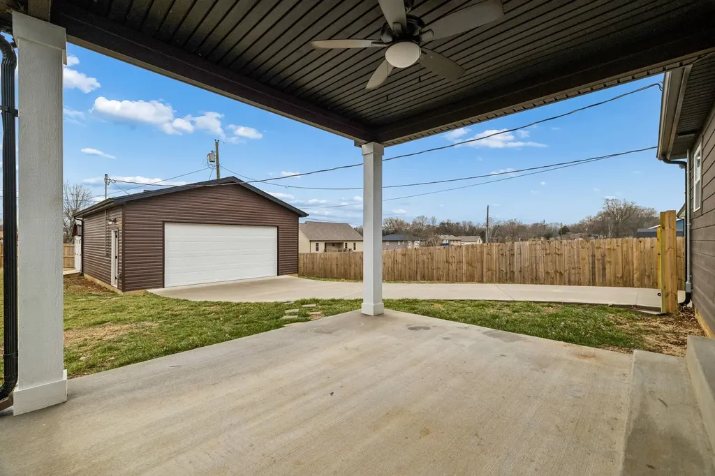 106 Norris Drive Clarksville TN 37042