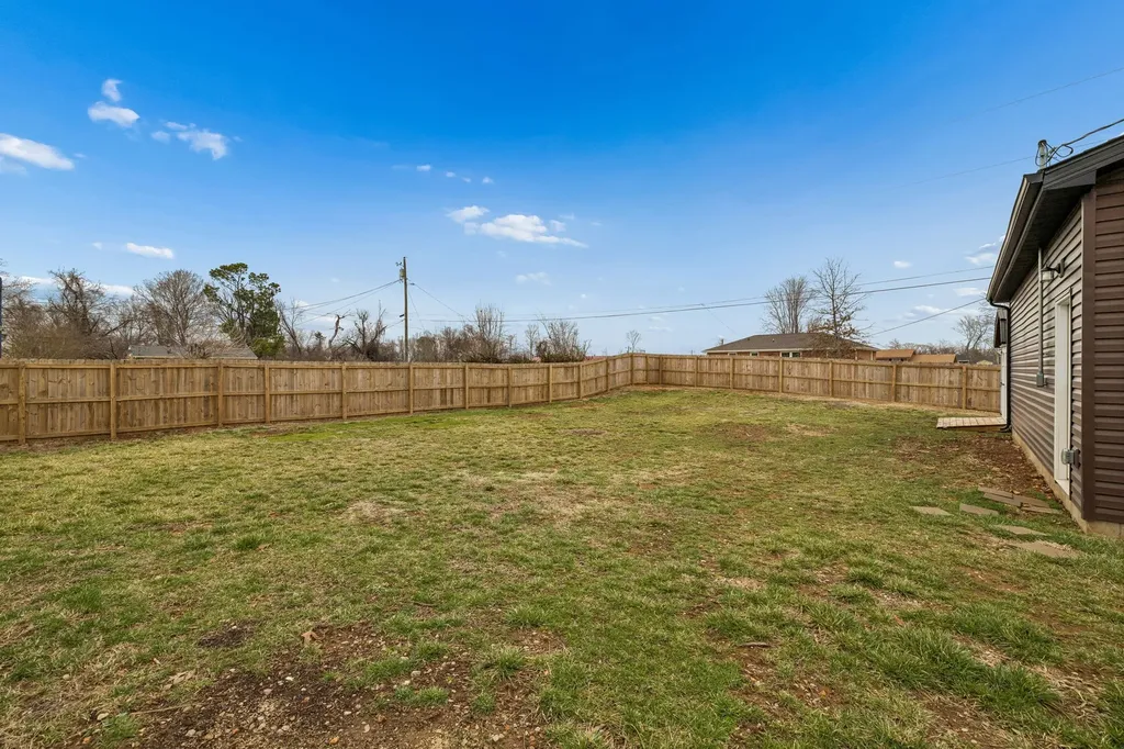 106 Norris Drive Clarksville TN 37042