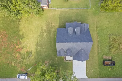 106 5th Avenue N Decherd TN 37324