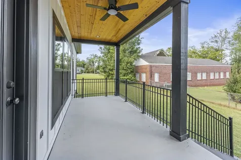 106 5th Avenue N Decherd TN 37324