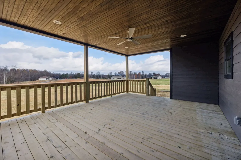 125 Makinley Drive Lafayette TN 37083