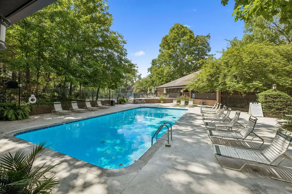 127 Holly Forest Nashville TN 37221