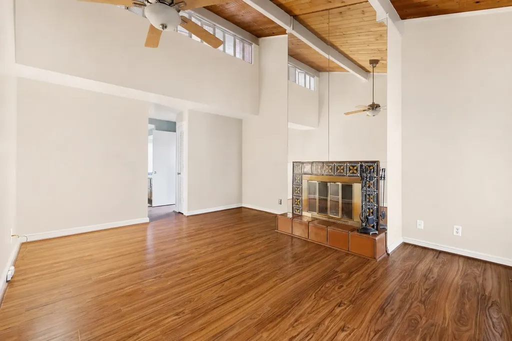 127 Holly Forest Nashville TN 37221