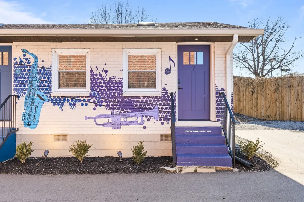 1222 Gallatin Avenue Nashville TN 37206