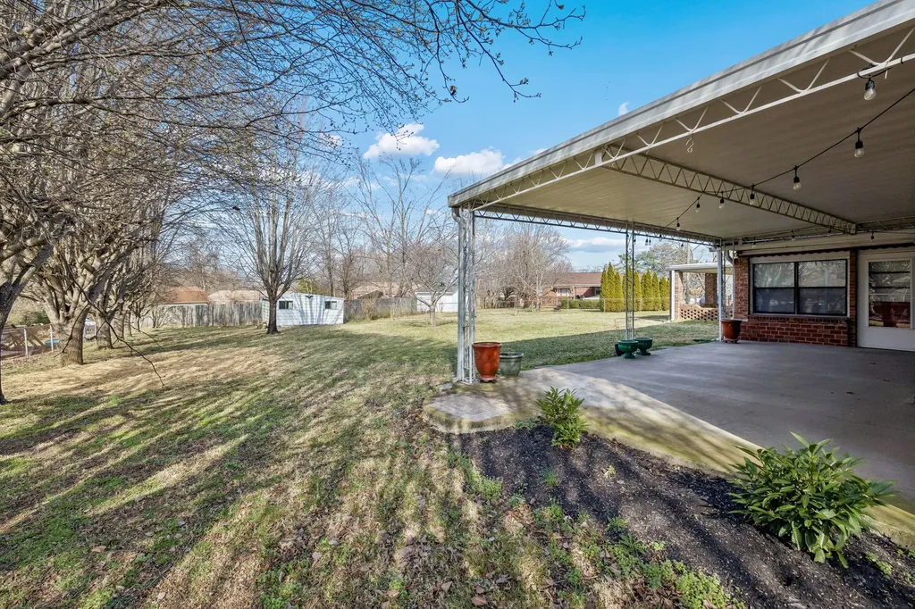 905 Joyce Lane Nashville TN 37216