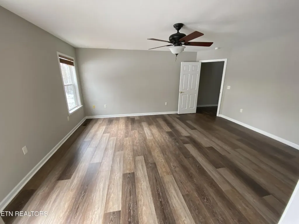 618 Apoka Lane Crossville TN 38572