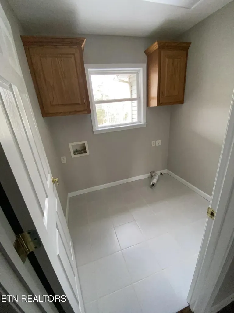 618 Apoka Lane Crossville TN 38572