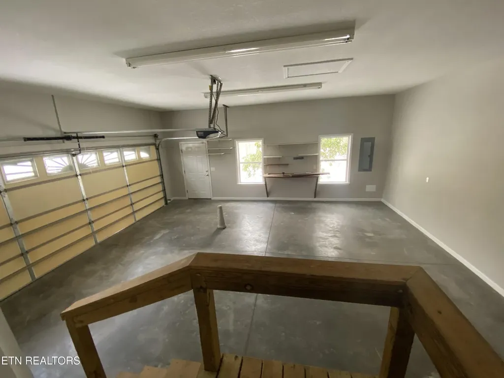 618 Apoka Lane Crossville TN 38572