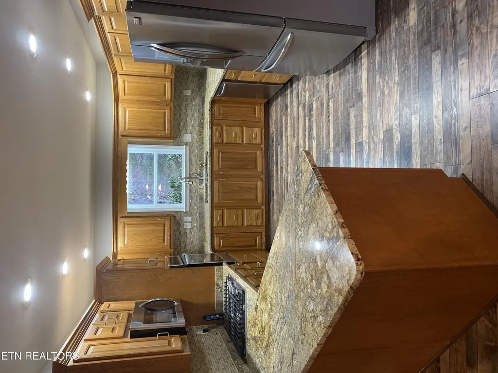 618 Apoka Lane Crossville TN 38572
