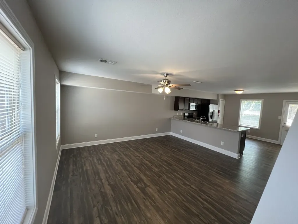 1717 Manning Drive Clarksville TN 37042