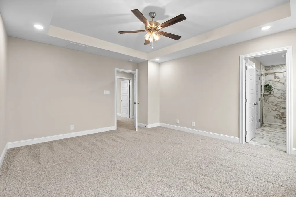 370 Cardinal Creek Clarksville TN 37040