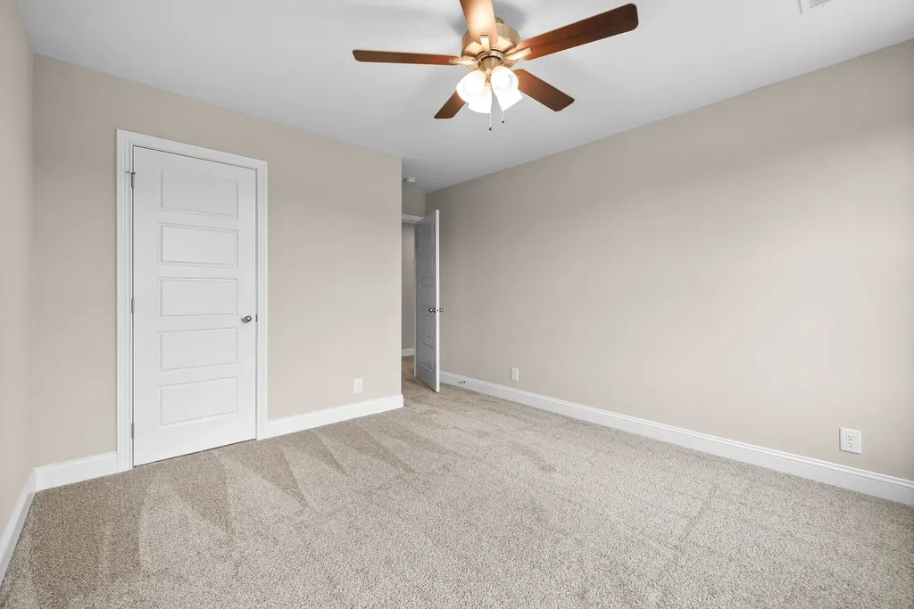 370 Cardinal Creek Clarksville TN 37040
