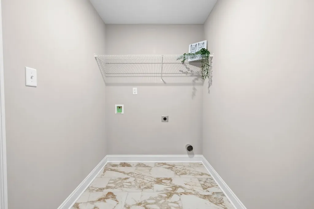 370 Cardinal Creek Clarksville TN 37040