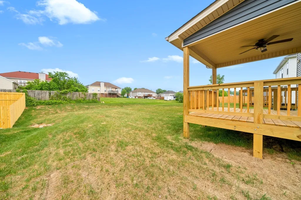 370 Cardinal Creek Clarksville TN 37040