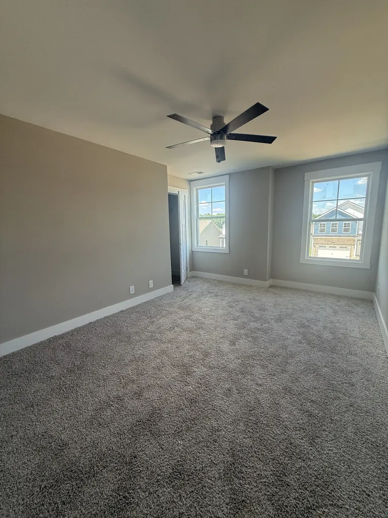 370 Cardinal Creek Clarksville TN 37040