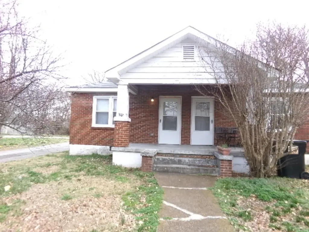 625 Greenwood Avenue Clarksville TN 37040