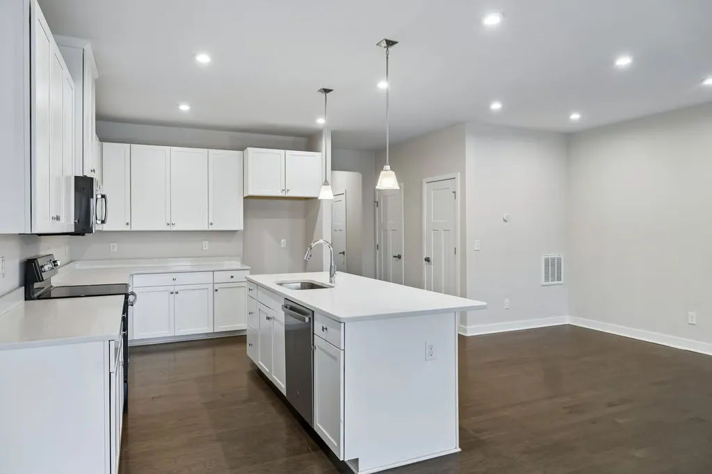 262 Dartmoor Place Goodlettsville TN 37072