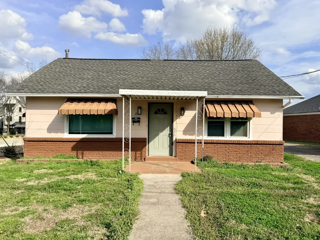 609 S Highland Avenue Murfreesboro TN 37130