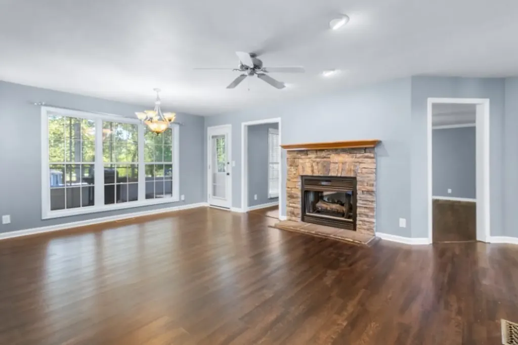 810 Fire Break Drive Clarksville TN 37040