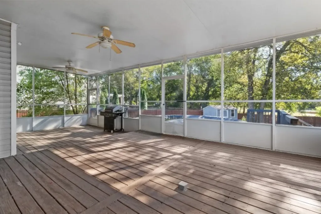 810 Fire Break Drive Clarksville TN 37040