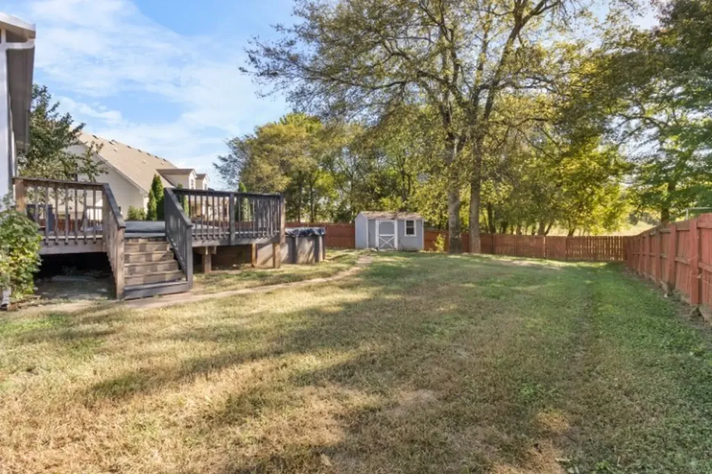 810 Fire Break Drive Clarksville TN 37040