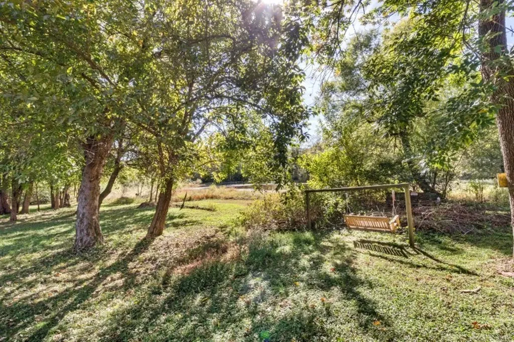 810 Fire Break Drive Clarksville TN 37040