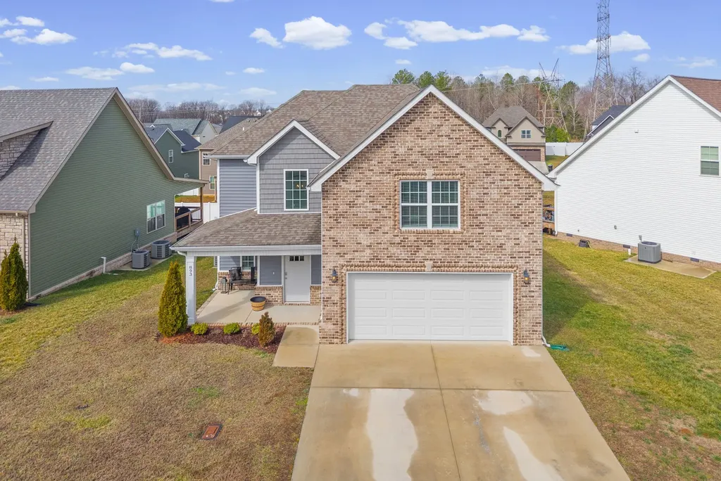 893 Limestone Way Clarksville TN 37043