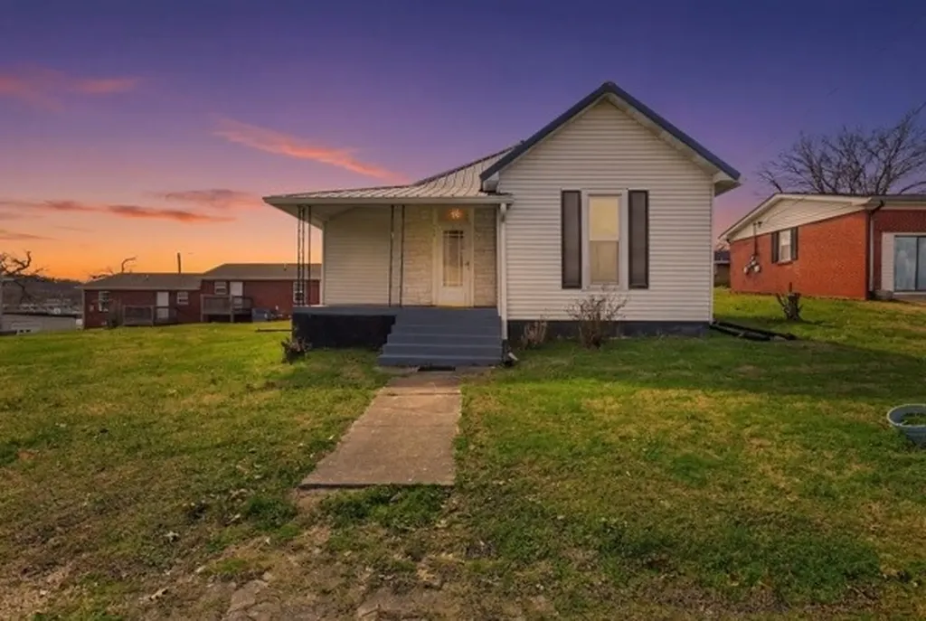 134 Read Avenue Carthage TN 37030