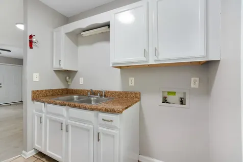 185 Oak Street Clarksville TN 37042