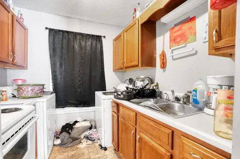 185 Oak Street Clarksville TN 37042