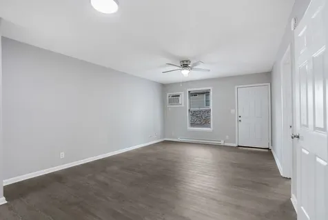 185 Oak Street Clarksville TN 37042