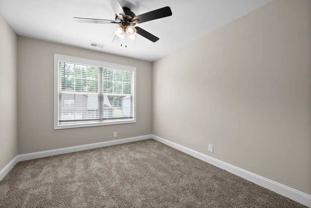 359 Cardinal Creek Clarksville TN 37040