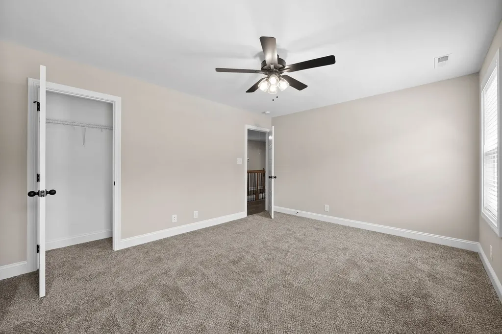 359 Cardinal Creek Clarksville TN 37040