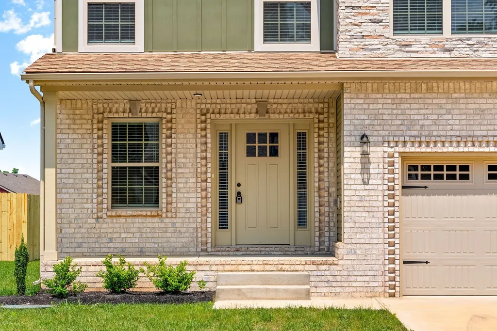359 Cardinal Creek Clarksville TN 37040