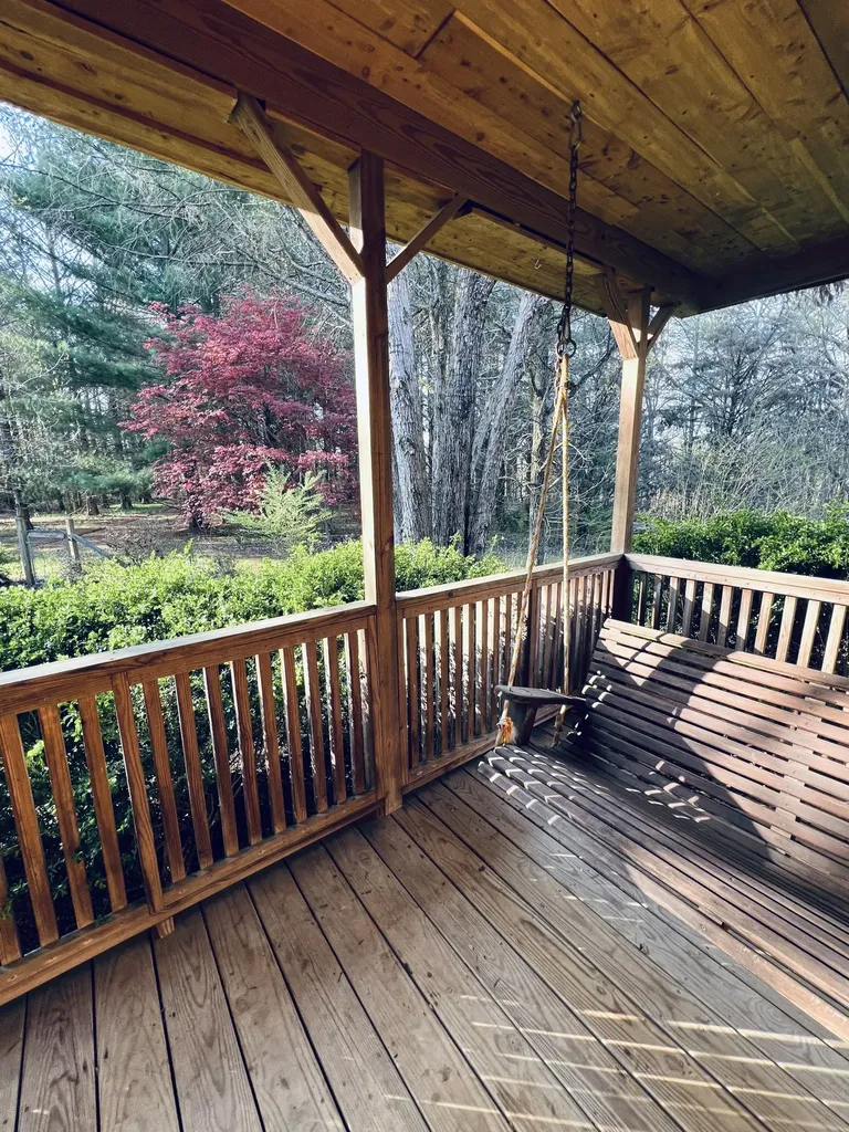 233 Taylor Lake Road Morrison TN 37357