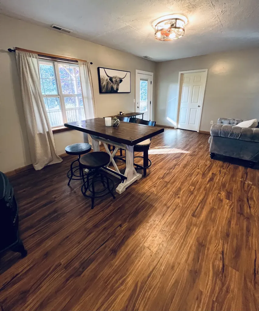 233 Taylor Lake Road Morrison TN 37357