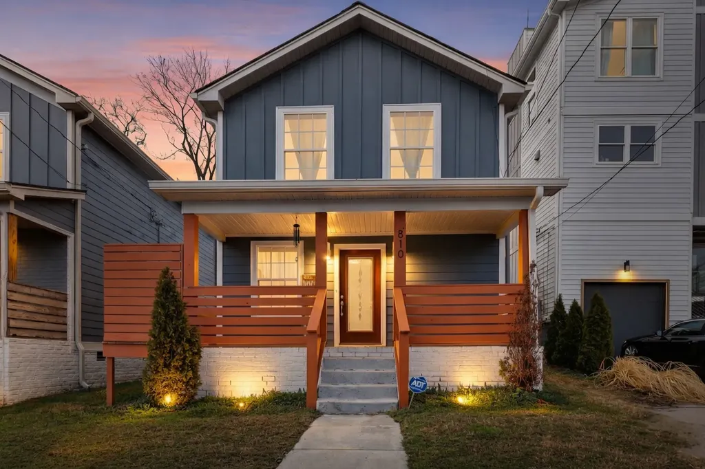 810 28th Ave, N Nashville TN 37208