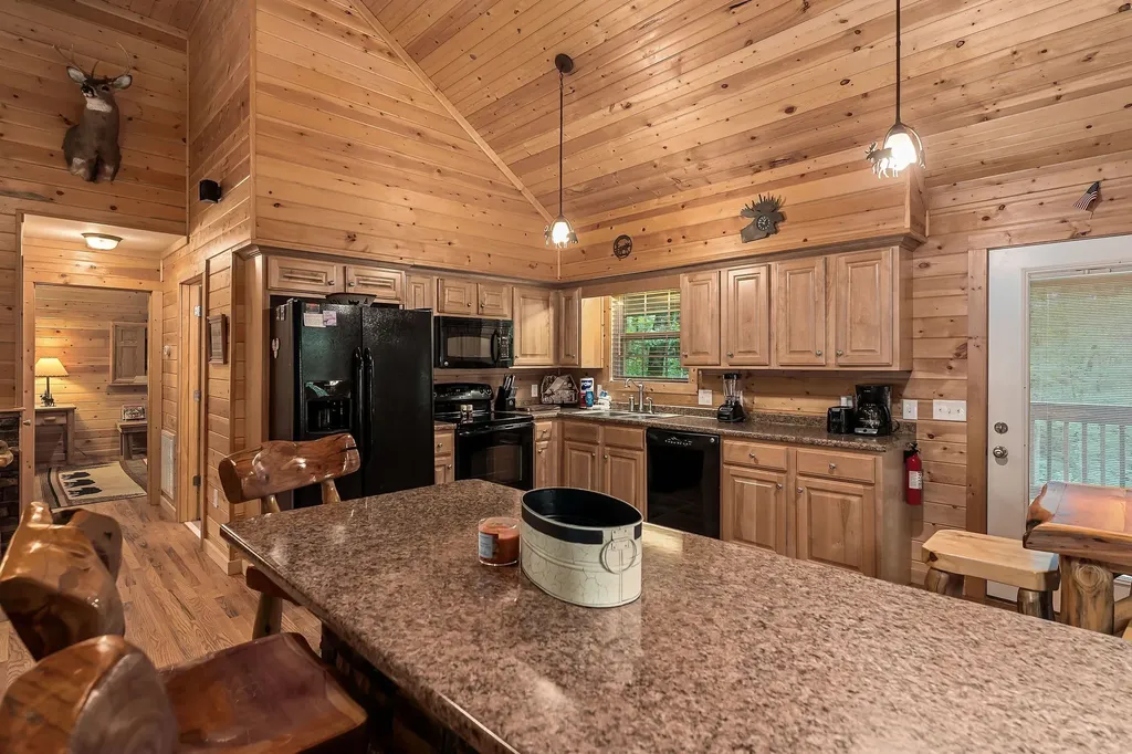 375 Lakeside Drive Smithville TN 37166