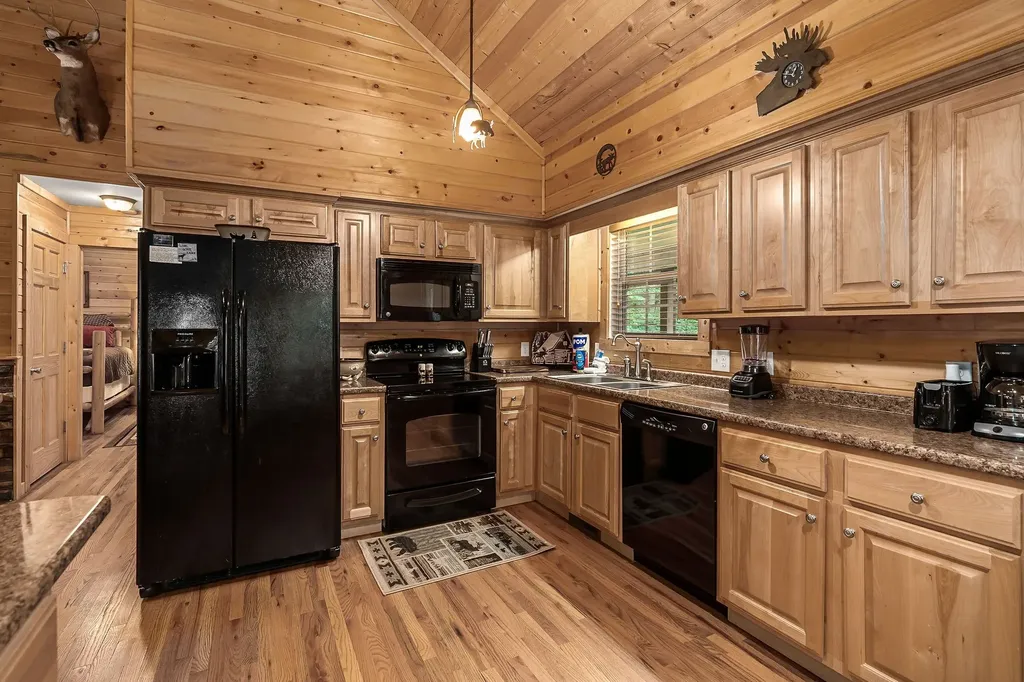 375 Lakeside Drive Smithville TN 37166