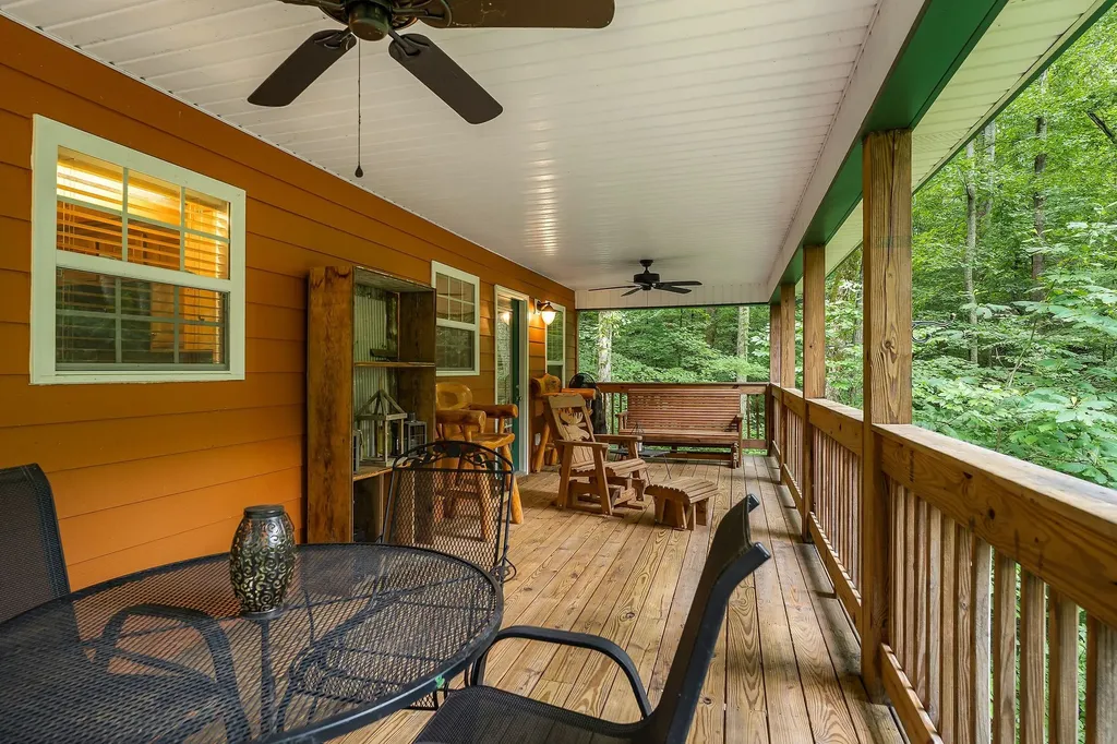 375 Lakeside Drive Smithville TN 37166