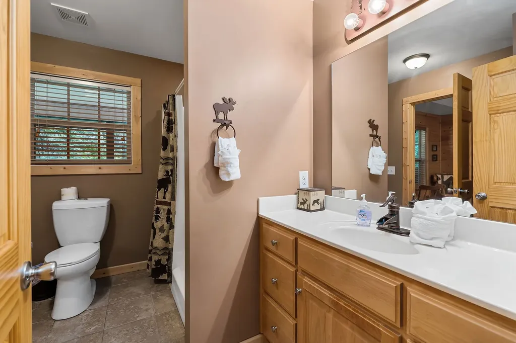 375 Lakeside Drive Smithville TN 37166