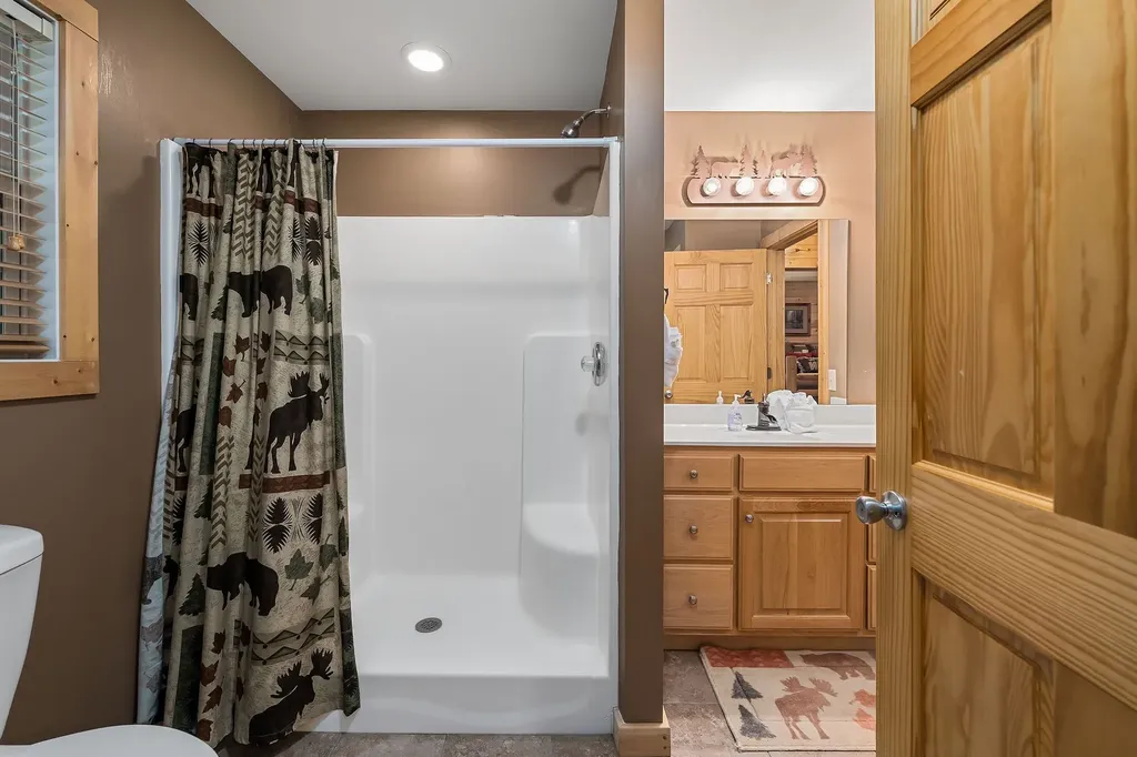 375 Lakeside Drive Smithville TN 37166